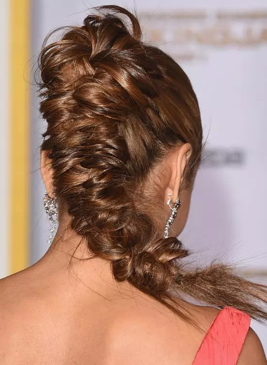 Edgy braid Indian hairstyle for round face