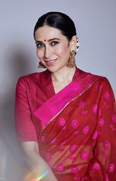 Karishma Kapoor In Red Saree