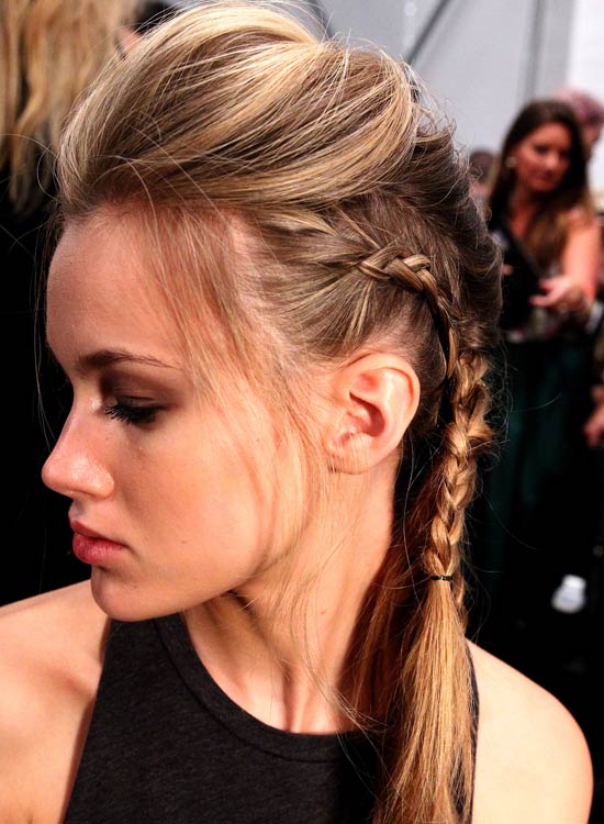 25 Stunning Long Wavy Hairstyles That Anyone Can Re-Create | Hair.com By  L'Oréal