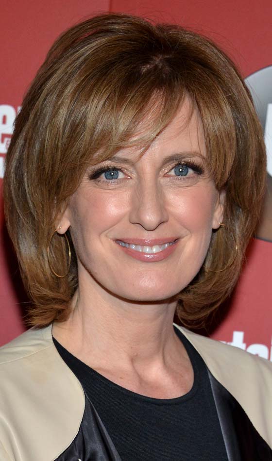 Round light brown bob is among the best office hairstyles for women