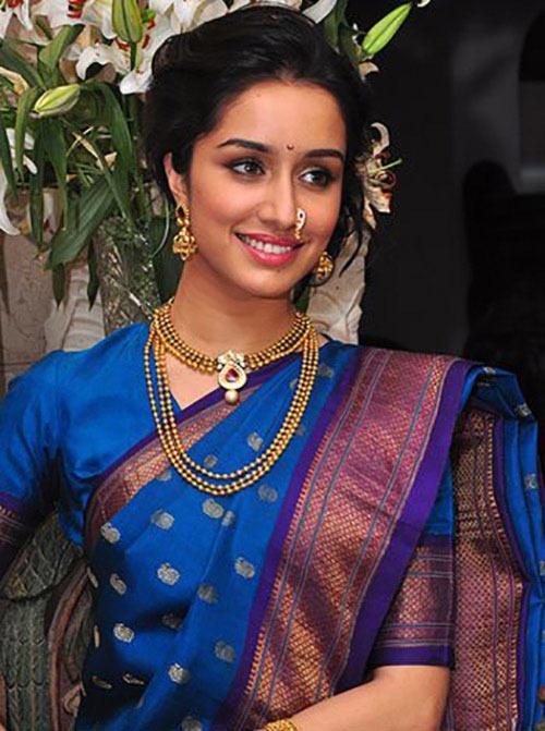 Bollywood Actresses in Sarees - 41 Beautiful Hindi Heroines Images