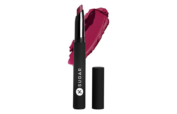 Sugar Cosmetics Matte Attack TransferProof Lipstick – 01 Bold Play (Cardinal Pink)