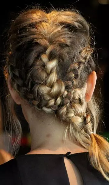 Tri braided is among the best office hairstyles for women