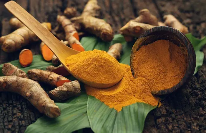 Turmeric to remove tan from hands