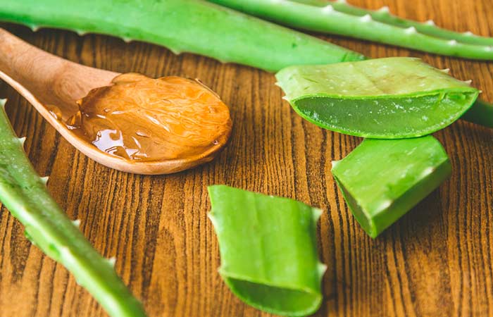 How To Get Rid Of Blackheads On The Chin Fast At Home - Utilize The Power Of Aloe