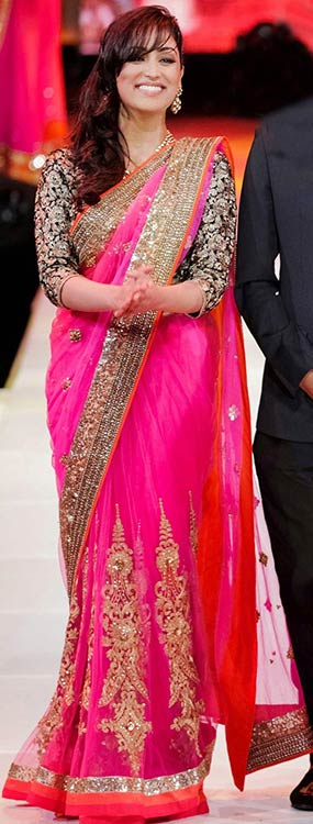 Yami Gautam In Pink Saree