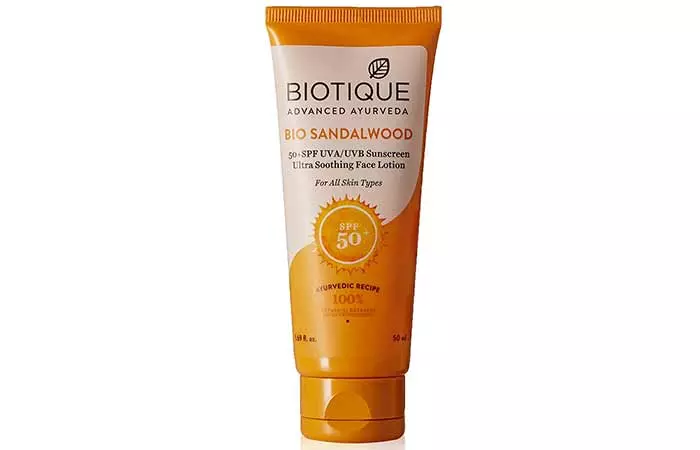 Biotique Advanced Ayurveda Bio Sandalwood 50-SPF UVAUVB Sunscreen Ultra Soothing Face Lotion