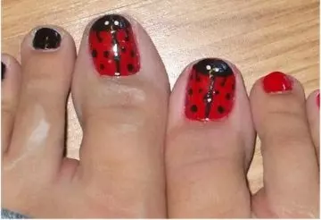 Lady bug nail art for toes
