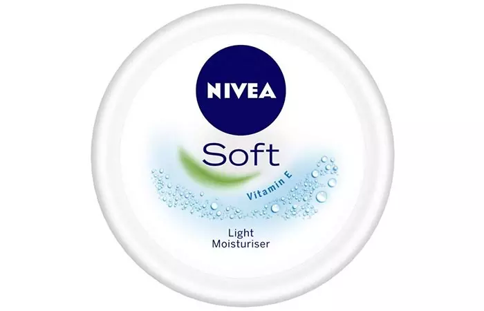 Nivea Soft Vitamin E Light Moisturizer