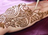 28 Simple And Easy Mehndi Designs For All Occasions – 2022