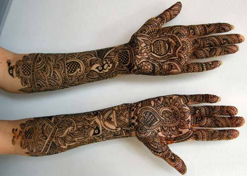 Vedic and symbolic mehendi design for hands