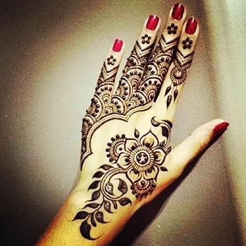 20 Best Bridal Mehendi Designs For This Wedding Season (2024)