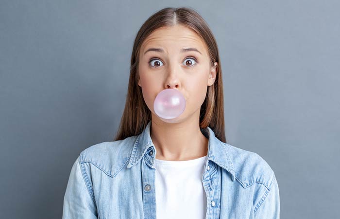 How To Get Rid Of A Double Chin - Chewing Gum