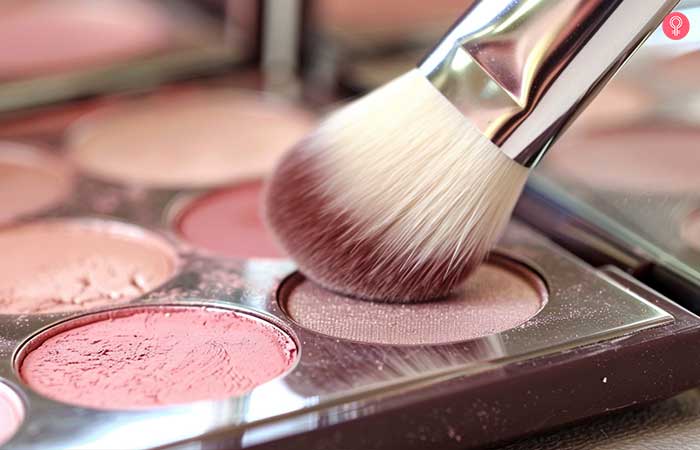 Use blush to fix a too light foundation for pink-skinned women
