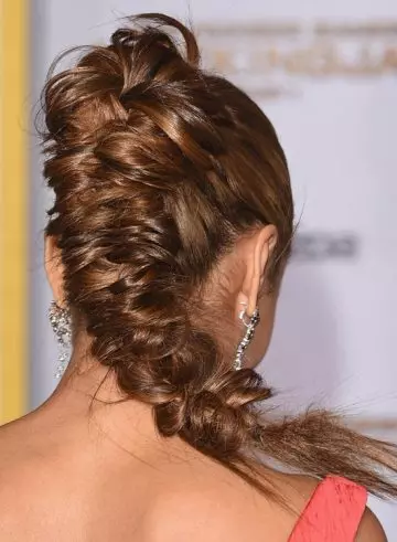 Widened fishtail braid hairstyle for medium-length hair