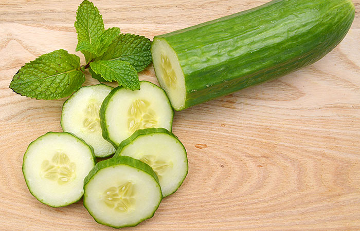 4.-Cucumber-For-Chapped-Lips