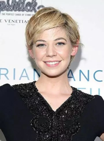 Blonde layered bob short hairstyle for women