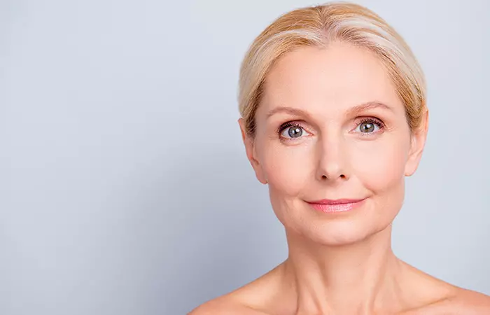 Delay signs of aging using rose water benefits