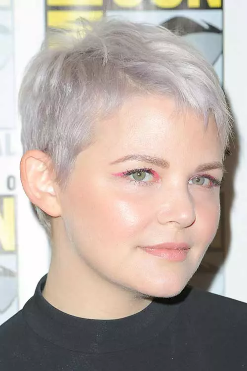 Silver pixie short hairstyle for women