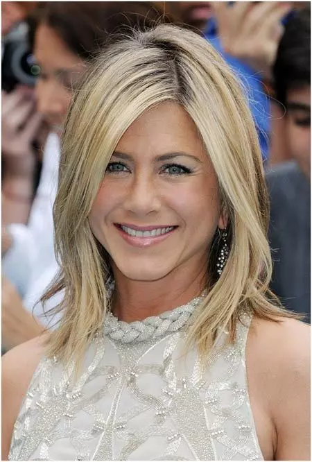 jennifer aniston hair