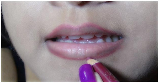 Apply normal lip liner to make lips soft