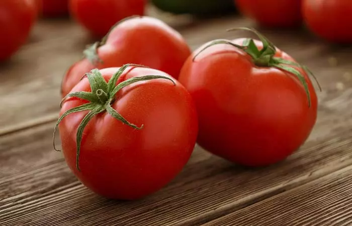 Tomatoes are rich in vitamin E