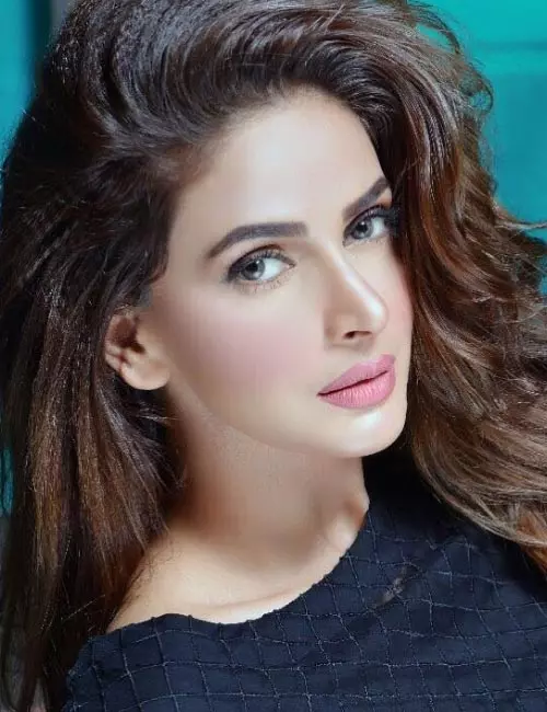 Top 25 Most Beautiful Pakistani Women In The World - Saba Qamar