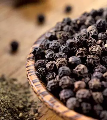 21 Amazing Benefits Of Black Pepper (Kali Mirch) For Skin, Hair, And Health