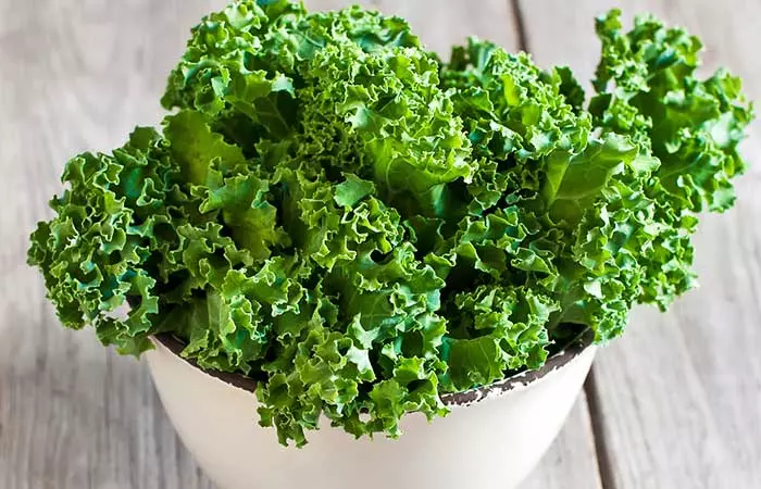 Kale contains vitamin C
