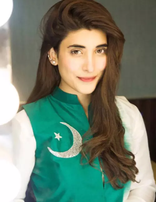 Top 25 Most Beautiful Pakistani Women In The World - Urwa Hocane