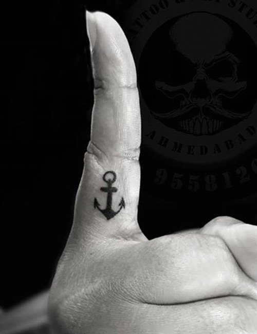 Small anchor tattoo design on finger
