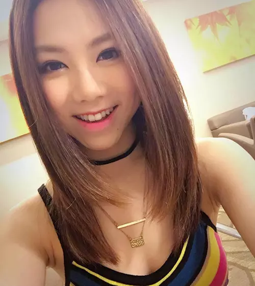 Gloria Tang Tsz-kei (G.E.M.) beautiful Chinese girl