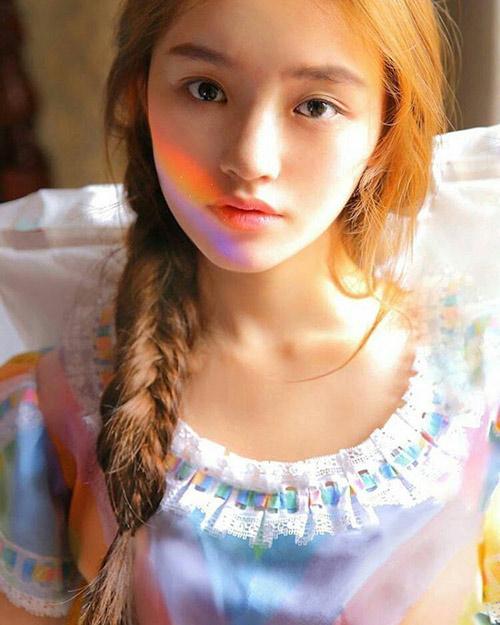 Lin Yun beautiful Chinese girl