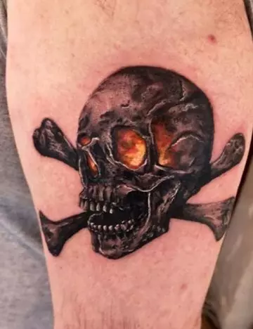 Skull And Crossbones Tattoo Design
