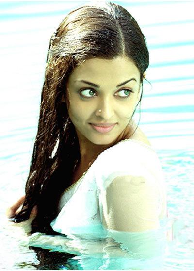 Aishwarya Rai No Makeup Look em um filme de Mani Ratnam