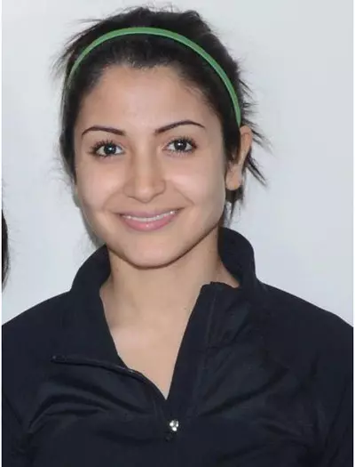 Anushka Sharma without makeup at Rajkot