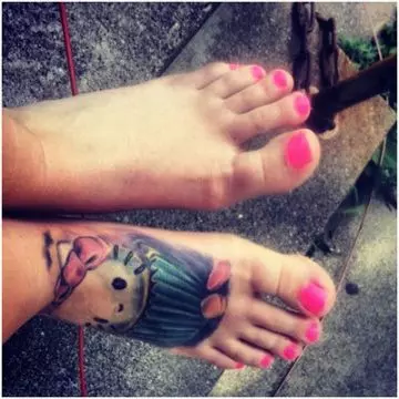 cartoon foot tattoos 