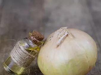 13 Proven Benefits Of Onion Juice For Hair, Skin, And Health