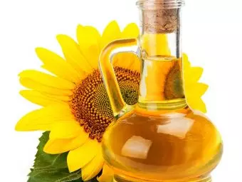 7 Amazing Benefits Of Sunflower Oil, Nutrition, & Side Effects