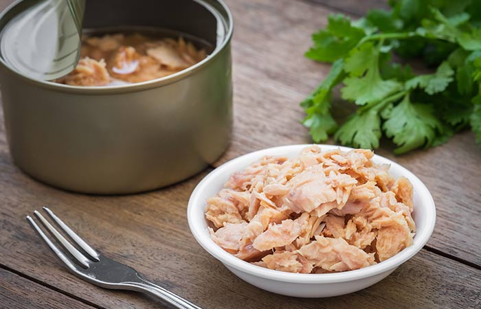 Canned tuna is rich in vitamin D