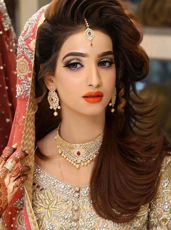 40 Indian Bridal Hairstyles Perfect For Your Wedding