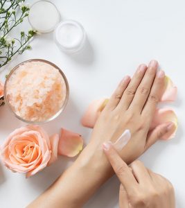 5 Homemade Hand Scrubs To Keep Your Hands...