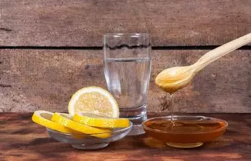 DIY honey and lemon face pack