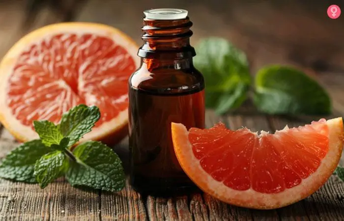 How-to-make-perfume-with-peppermint-and-grapefruit