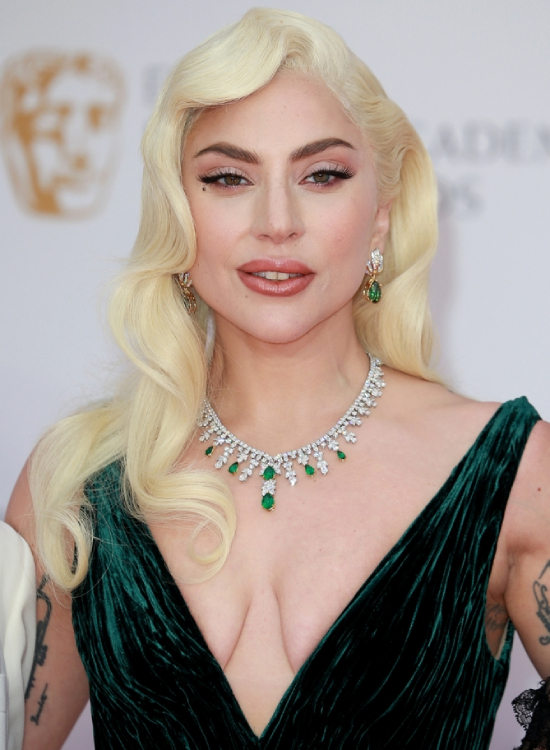 Lady Gaga in hollywood waves hairstyle