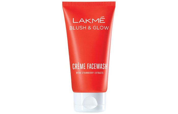 Lakmé Blush And Glow Strawberry Crème Face Wash