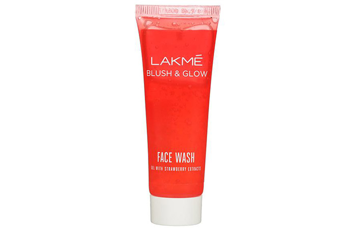 Lakmé Blush And Glow Strawberry Gel Face Wash