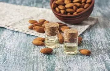 Sweet almond oil may reduce dark circles