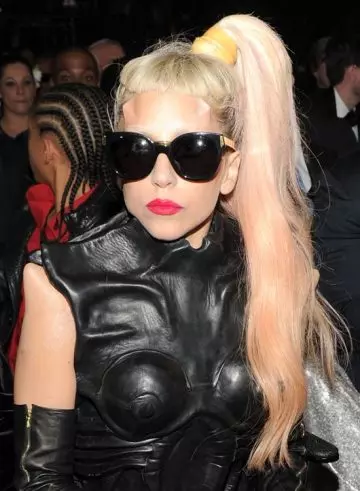 Lady Gaga's pink high ponytail hairstyle