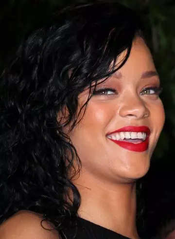 Rihanna sporting her wavy black bob hairstyle
